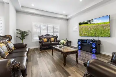 Image de Spacious Private Getaway Minutes to Niagara Falls!