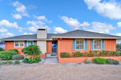 Image de Summer School - Private Home! | 5 Bed, 4 Bath