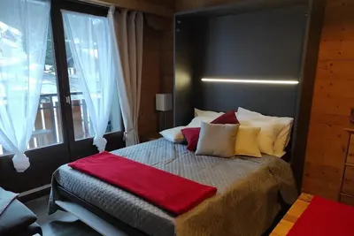 Image de 1er étage, balcon, parking, télévision, casier à ski, 29m², Châtel