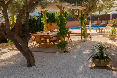 Image de Beautiful Mediterranean Villa with sea view and private pool in Altafulla