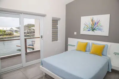 Image de Waterfront Villa 246d South Finger