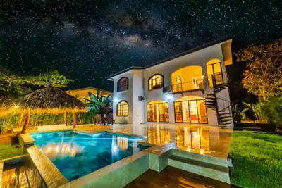 Image de 3-Bedroom house w/pool, close to beach