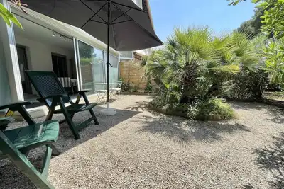 Image de Appartement 1 chambre avec Jardin, Parking, Clim