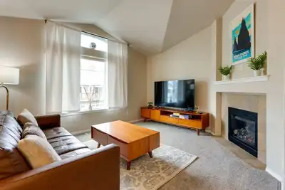 Image de Alaska Retreat w/ Balcony, Near Earthquake Park!