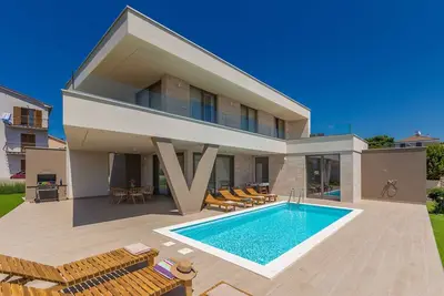 Image de Villa Vista with private pool and sauna