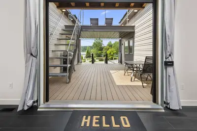 Image de Osceola Lake Retreat minutes from Downtown, Breweries, Crafts, Equestrian Trail
