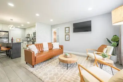 Image de Boho Dt Home | King Bed | Long Stays | WiFi