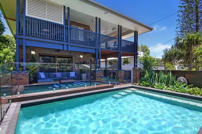 Image de Acacia House - a stunning beach retreat offering ultimate comfort and spacious living