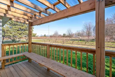 Image de New to Vrbo Niagara Orchard Home for up to 6 ppl - Close to Wineries and Falls