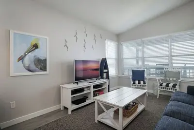 Image de Fenimore Mill 2f Gulf Front, Pool, Pet Friendly!