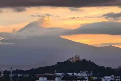 Pyramid view of Cholula! Moderno Apt c/2 Br