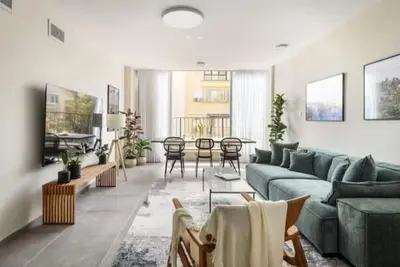 Image de Spacious & Bright 3br Apartment by Sea N' Rent