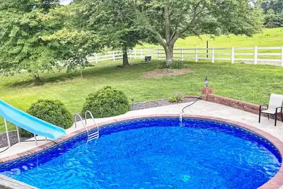 Image de Private Pool at The Redemption Ranch