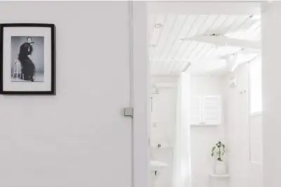 Image de Room in Quite Area and Central Location - Newly Renovated Basement