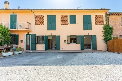 Image de Belle maison à Altopascio avec WiFi