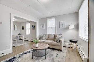 Image de In Unit W&D Free Parking Fast Wifi 5 Min Downtown