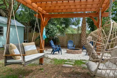Image de Blue Flamingo Paradise | Pool, Games, Fire Pit