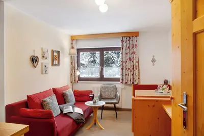 Appartement \"Arnika\" avec vue sur les montagnes, jardin partagé et Wi-Fi