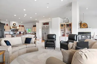 Image de Spacious 3br On Golf Course, Close to Wineries, Shopping, Sports Fields