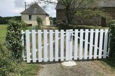 Image de Maison de campagne située dans un petit village Corrézien