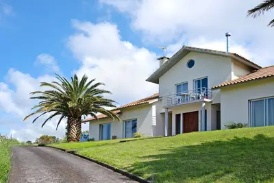 Maison de vacances 'Casa Do Monte' avec vue sur la mer, jardin partagé et Wi-Fi