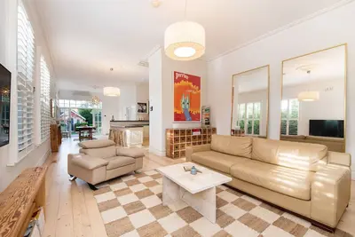 Image de Timeless Gem in Malvern East
