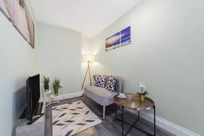 Stunning 3br 2bth Duplex Flat in Southeast London