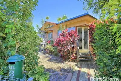 Image de 4 Queen Beds Sleeps 10 Full Air Free Wifi/netflix
