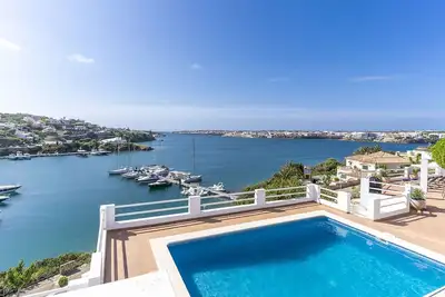 Image de Stunning Views of Mahon Harbour From Your Stylish Villa