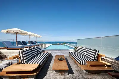 Image de Seafront Villa with swimming pool & jacuzzi & heated pool