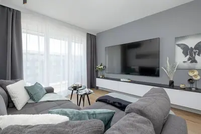 Image de Appartement avec vue sur la rivière, piscine