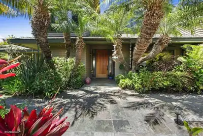 Image de Four Bedroom Tropical Oasis Walk to Beach