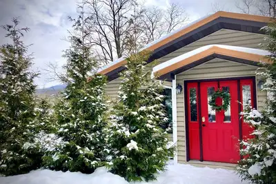 Image de Mountain Views |Seven Springs, Hike, Hot Tub & Sauna