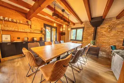 Image de F’amis Lodge, 10 à 20p avec sauna et bb-foot