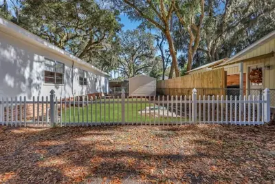 Image de Cozy Cottage on St Simons Island - Pet Friendly