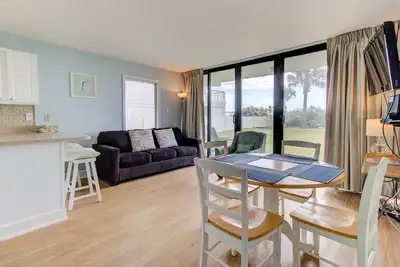 Image de 0101 Coastal Retreat by Atlantic Towers