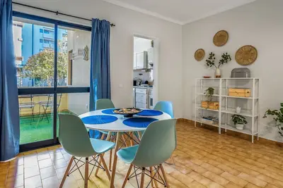 Image de Ocean Breeze 1 Bdr Flat in Portimão by LovelyStay