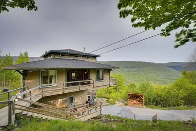 Image de Enchanting Dorset Mountain Home w\/ Stunning Views!