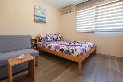 Image de Guest Rooms - Triple Room A1