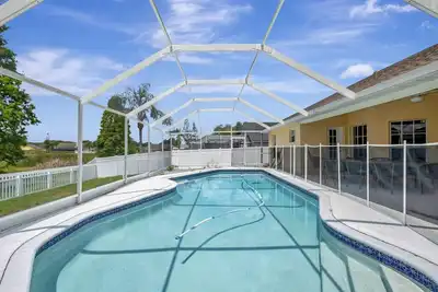 Image de Pool | Waterfront Lake | 12 Ppl | Gorgeous