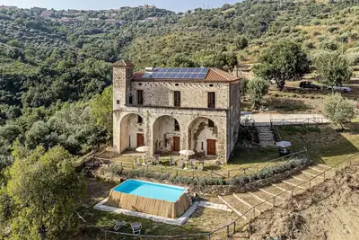 Image de Belle maison à Prignano Cilento avec.