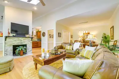 Image de North Raleigh Vacation Rental ~ 8 Mi to Downtown!