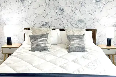 Image de Resort Style Amenities, 4 mi Shuttle Service to Beach, Steps Away from Clubhouse