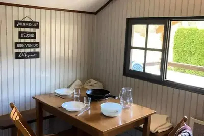 Image de Chalet Bois Standard 20m² - 1 chambre + terrasse couverte 2 personnes
