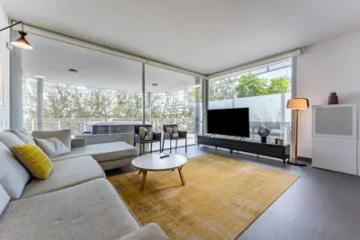 Appartement \"Península Higueron\" avec vue sur la mer, piscine partagée et Wi-Fi