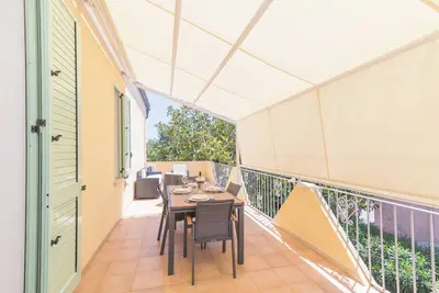 Image de Maison de vacances 'Maison Chloe 2' près de la plage avec balcon, terrasse et Wi-Fi