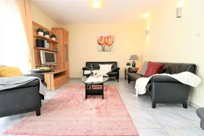 Image de Ferienwohnung in Ruhiger Lage mit Blick ins GrĂĽne
