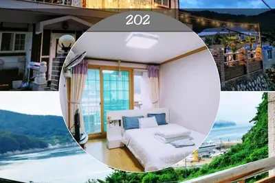 Image de Relax and Enjoy the Beauty of Bird Song and Crashing Waves