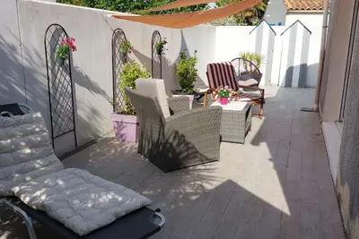 Image de Maison calme à Saint-Pierre d'Oléron, proche centre et commerces, 5 km de la mer, 5 couchages, terrasses