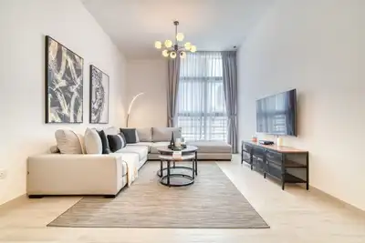 Image de Opulent 1br at Belgravia Tower Jvc by Deluxe Holiday Homes